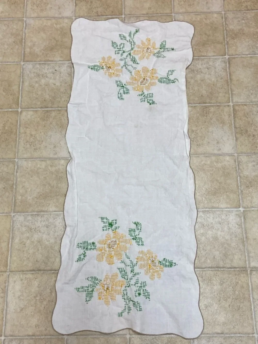 N/A white linen